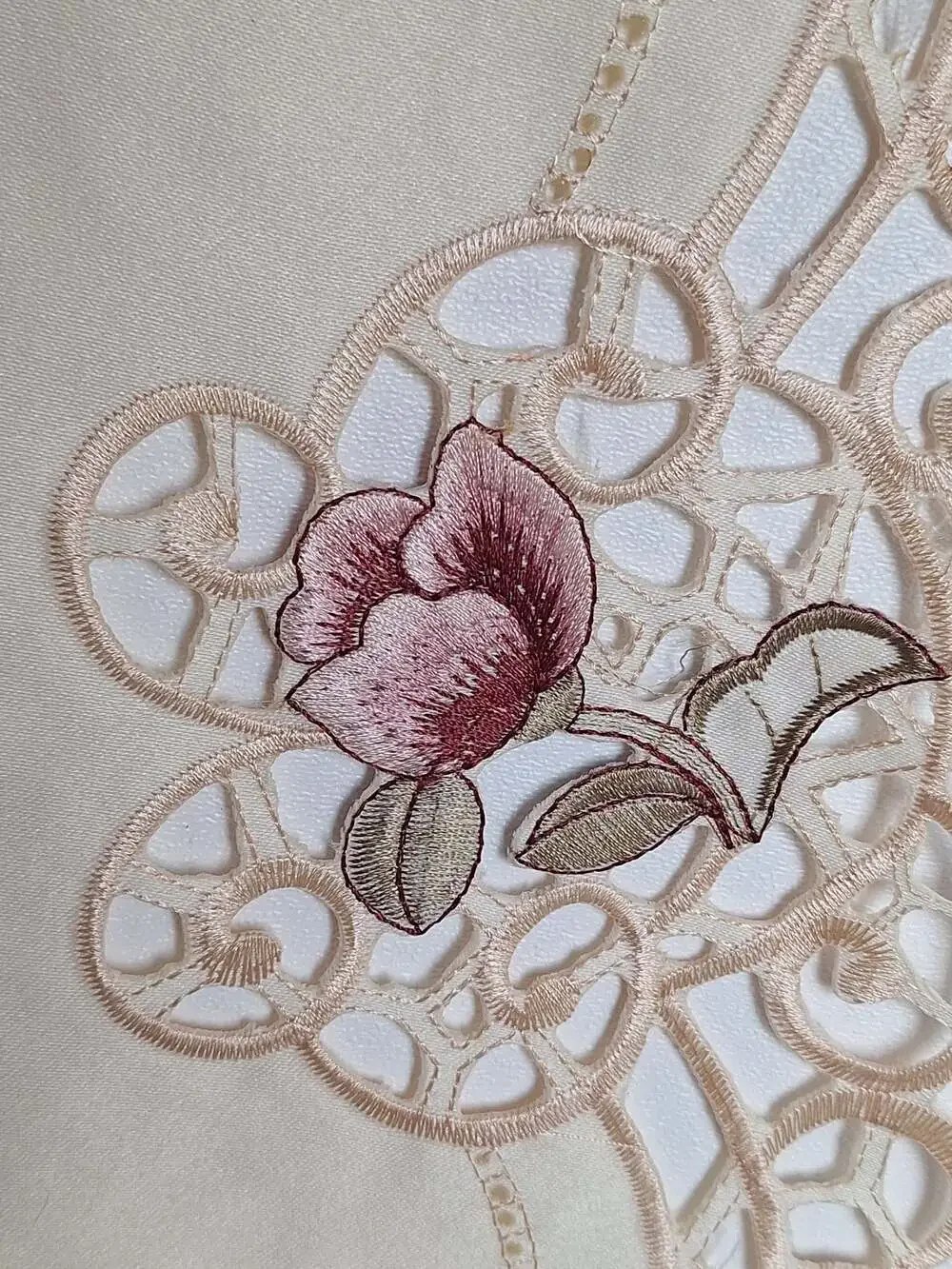 Table Runner - Embroidery & Cross Stitch 16*72 inchs